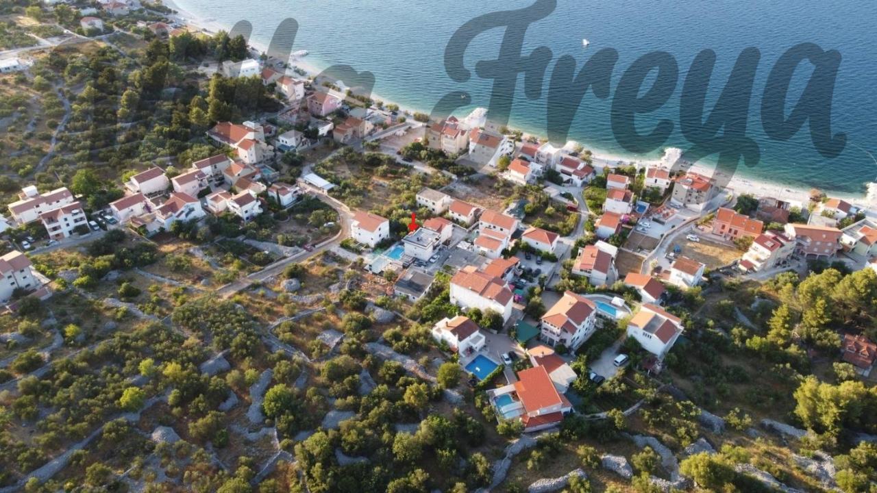 Villa Freya - Vacation House Слатине Екстер'єр фото