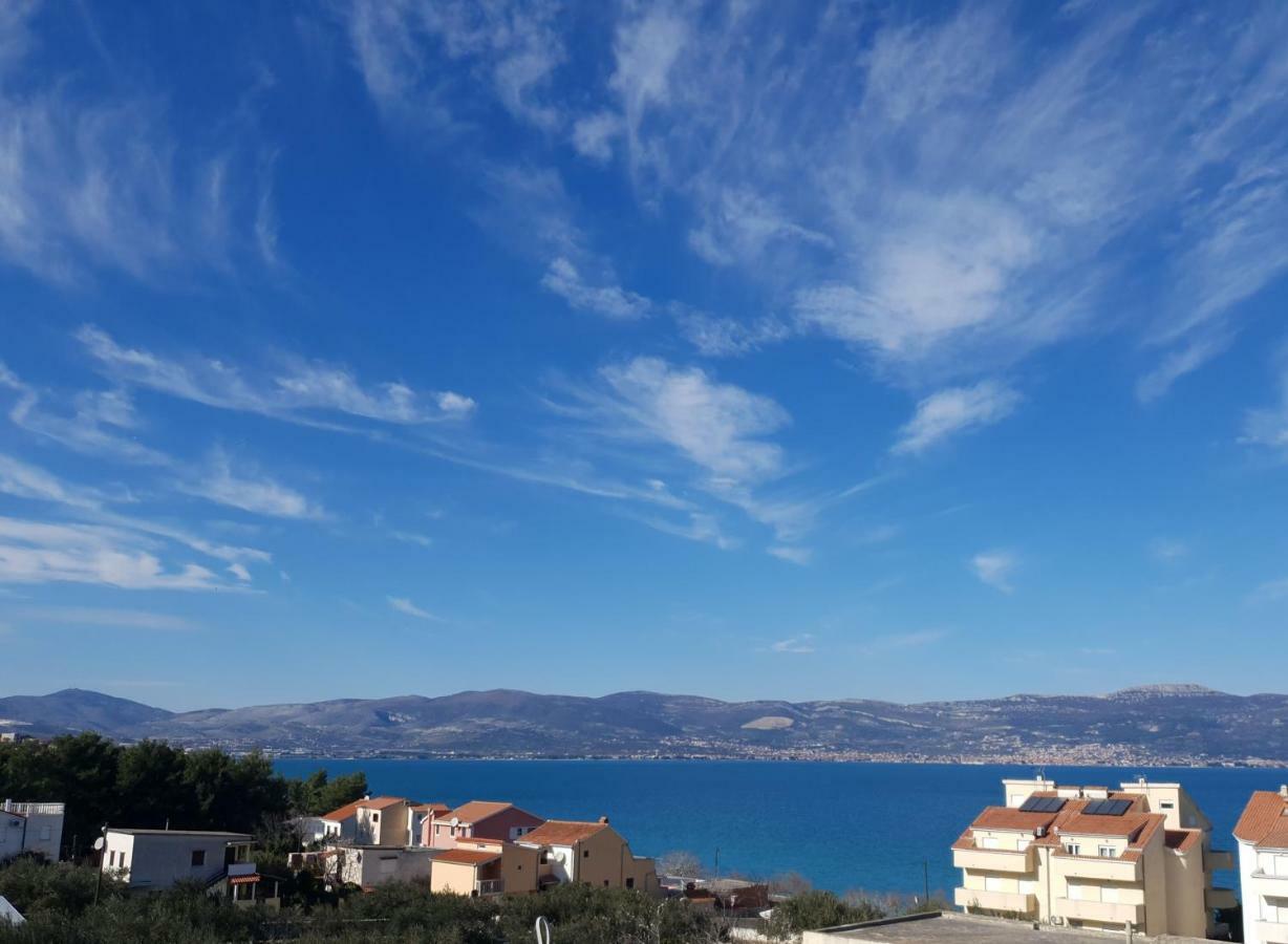 Villa Freya - Vacation House Слатине Екстер'єр фото
