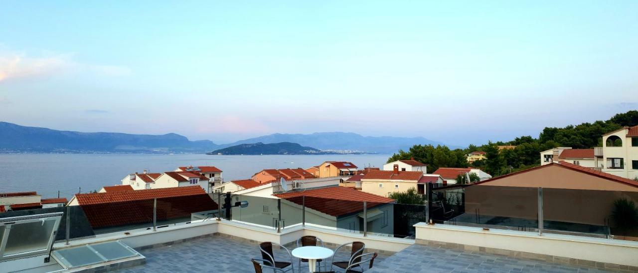 Villa Freya - Vacation House Слатине Екстер'єр фото