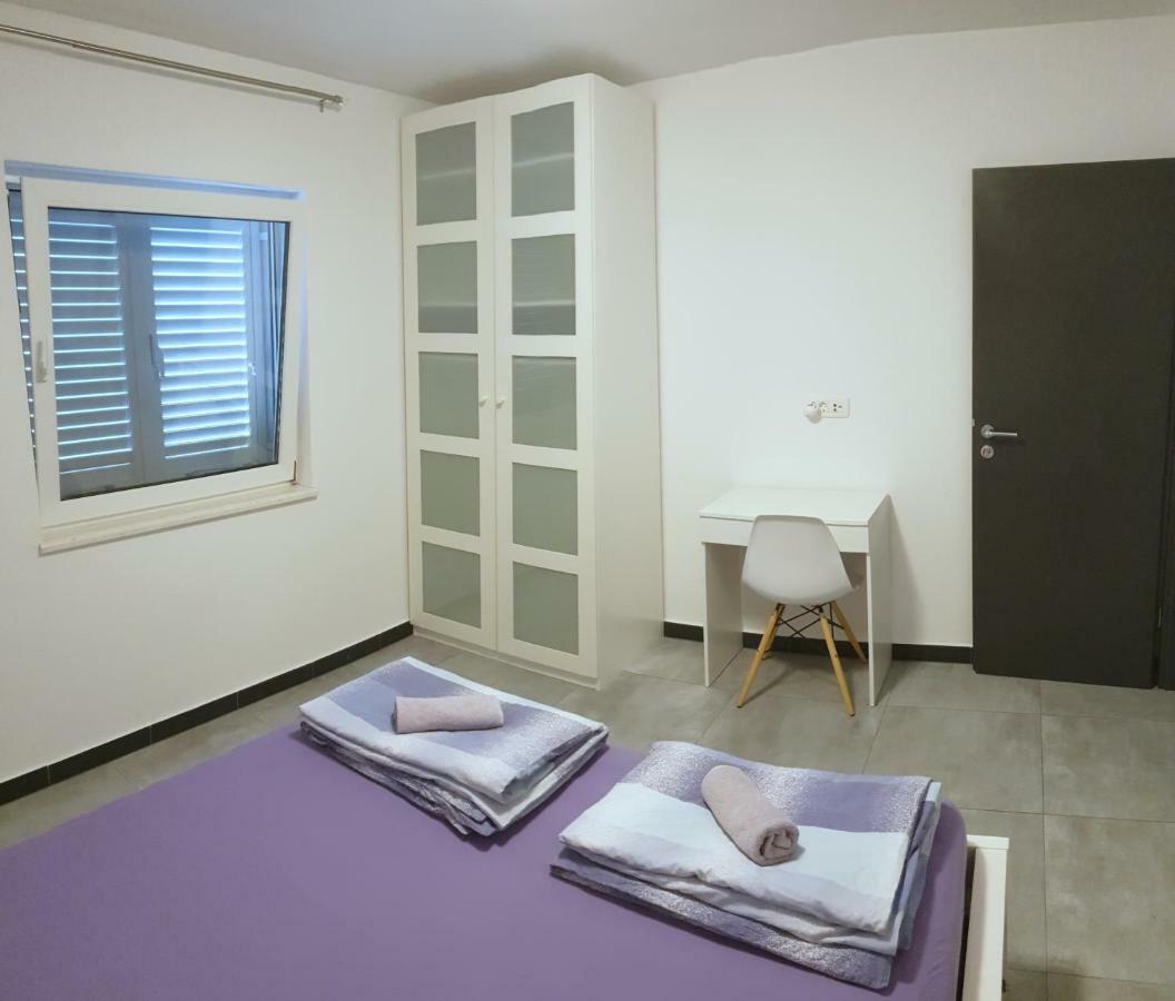 Villa Freya - Vacation House Слатине Екстер'єр фото